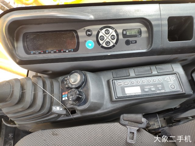 住友 SH210-5矿山版 挖掘机
