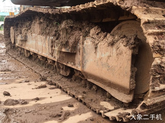 三一重工 SY135C 挖掘机