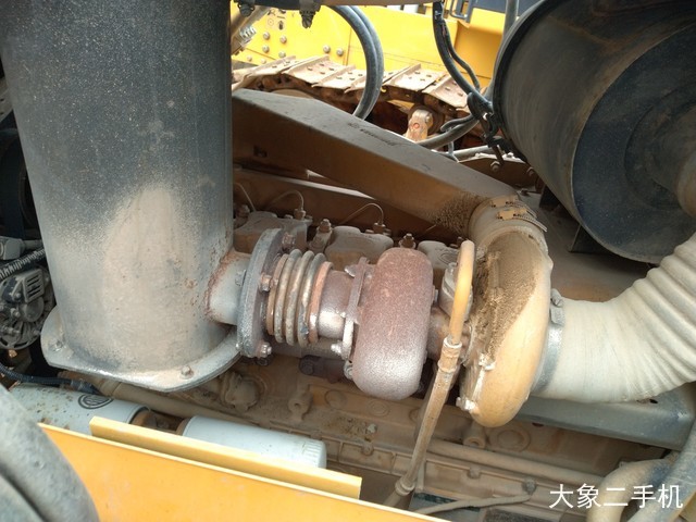 山推 SD16标准型 推土机