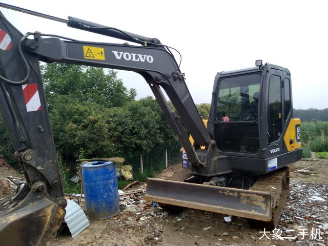 沃尔沃 EC55D 挖掘机