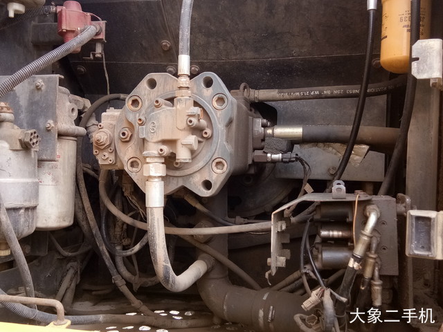 住友 SH240-5 挖掘机