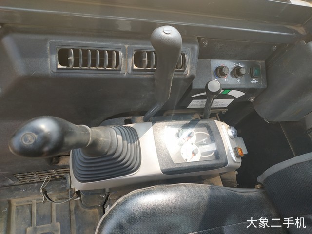 小松 PC56-7 挖掘机