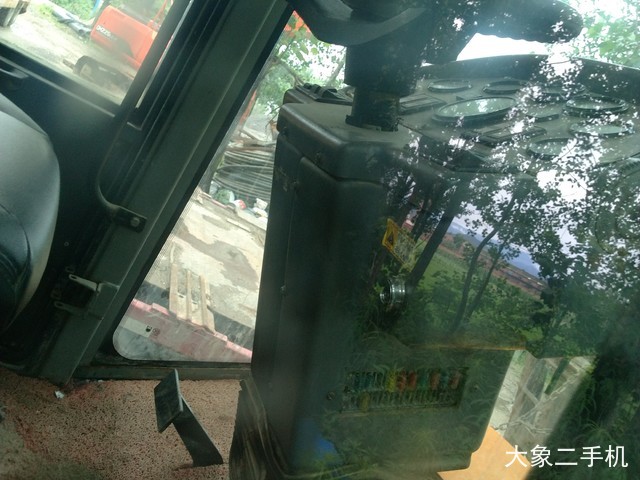 山东临工 RS8220 压路机