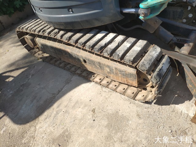 神钢 SK30SR-5 挖掘机