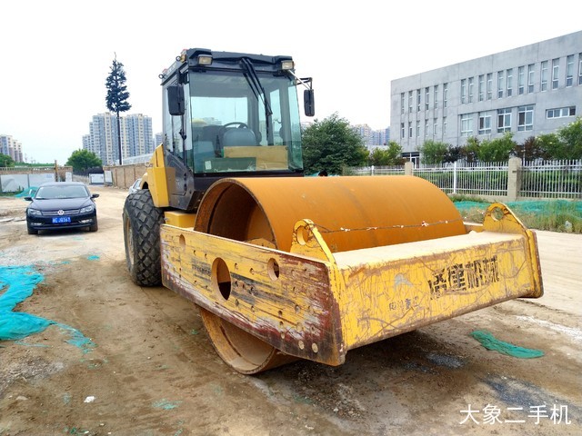 洛建 LSS2101 压路机