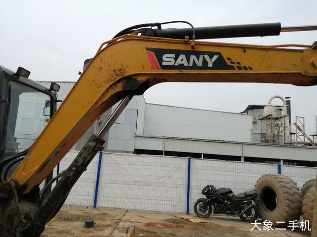 三一重工 SY55C 挖掘机