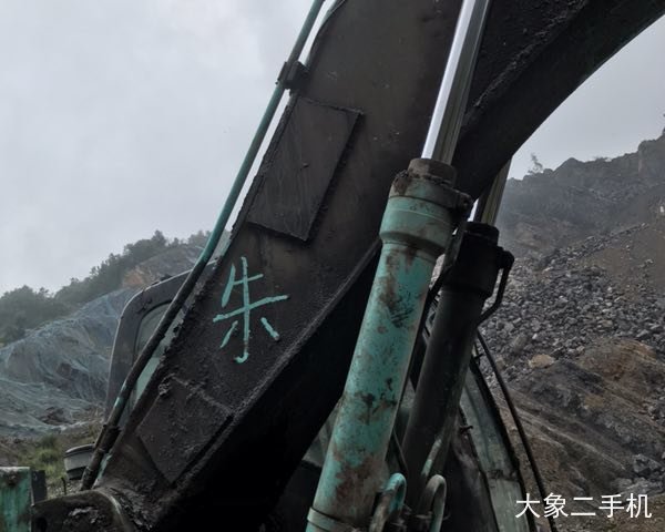 神钢 SK250LC-8 挖掘机