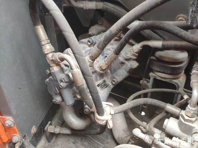 日立 ZX70-5G 挖掘机