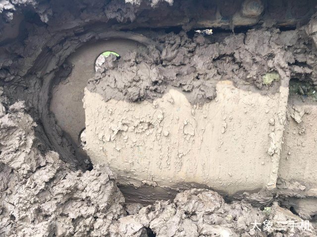 徐工 XE135B 挖掘机