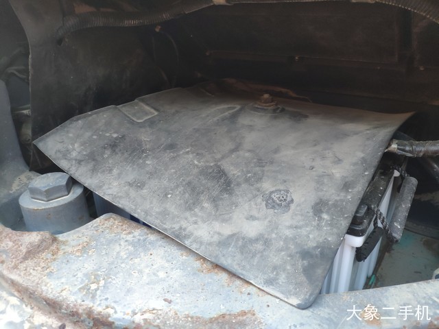 神钢 SK135SR 挖掘机