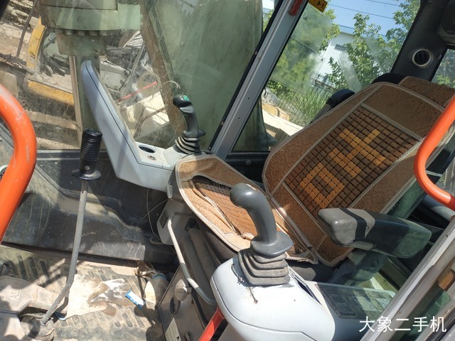 阿特拉斯中国 3306LC 挖掘机