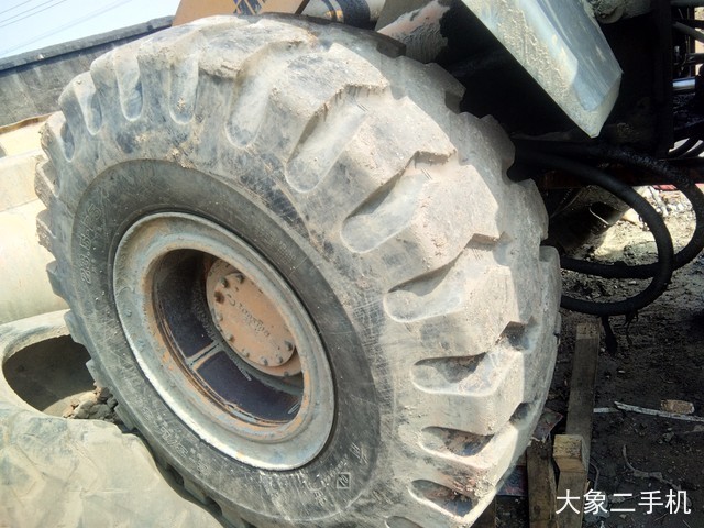 龙工 LG853B 装载机