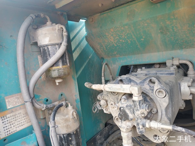 神钢 SK260LC-8 挖掘机