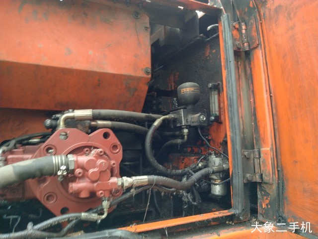 斗山 DH220LC-7 挖掘机