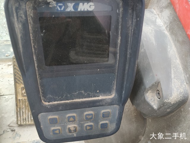 徐工 XE370CA 挖掘机