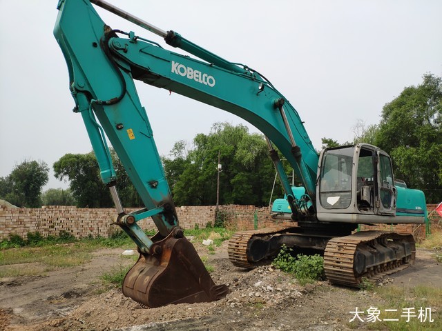 神钢 SK350LC 挖掘机