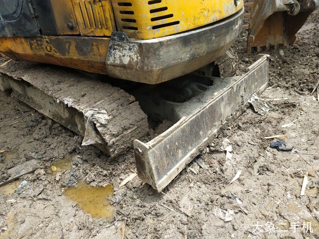 雷沃重工 FR65-7 挖掘机