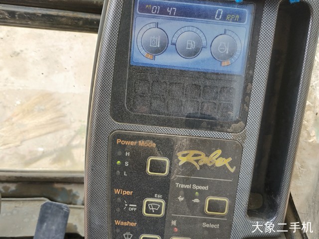 现代 R75BVS 挖掘机