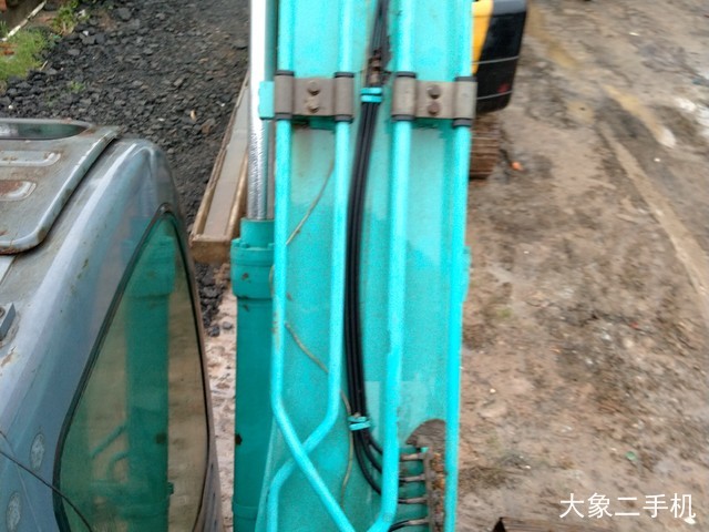 神钢 SK140LC-8 挖掘机