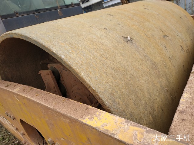 厦工 XG626M 压路机