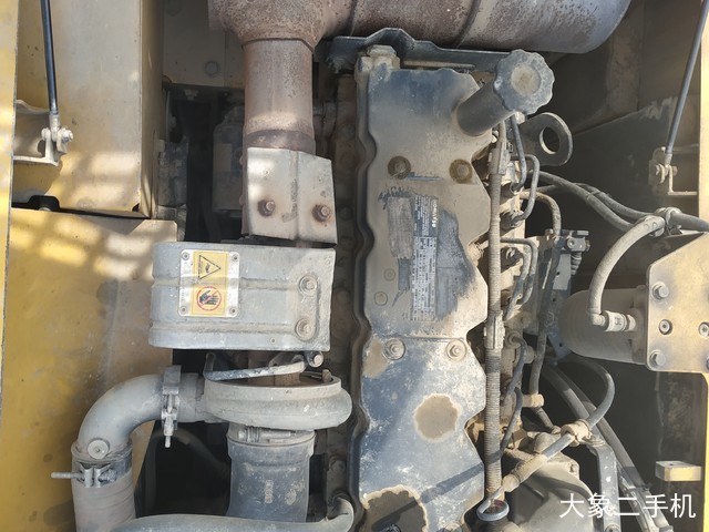 小松 PC220-8 挖掘机