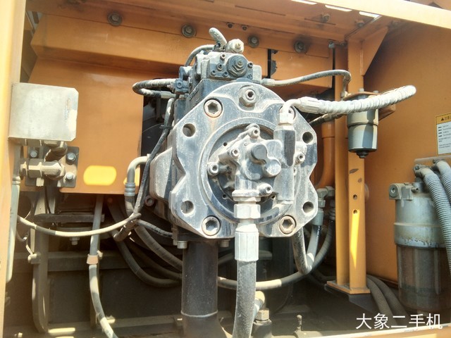 三一重工 SY305C-8S 挖掘机