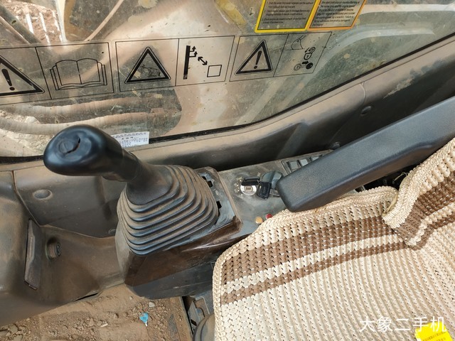 三一重工 SY305C-8S 挖掘机