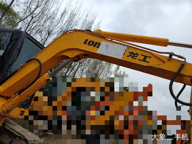 龙工 LG6060D 挖掘机