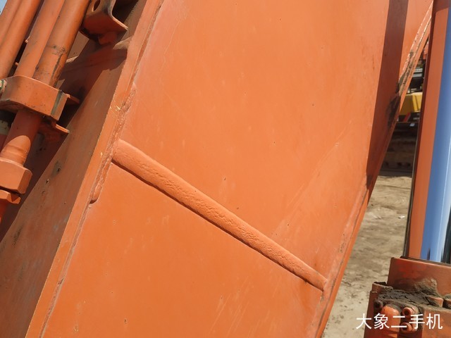 日立 ZX260LCH-3G 挖掘机