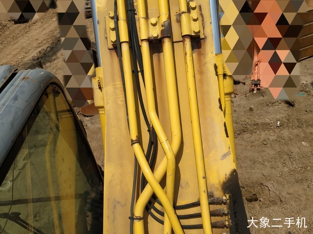 住友 SH210-5 挖掘机