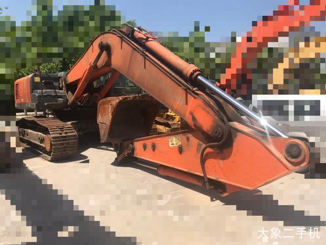 日立 ZX330—3 挖掘机