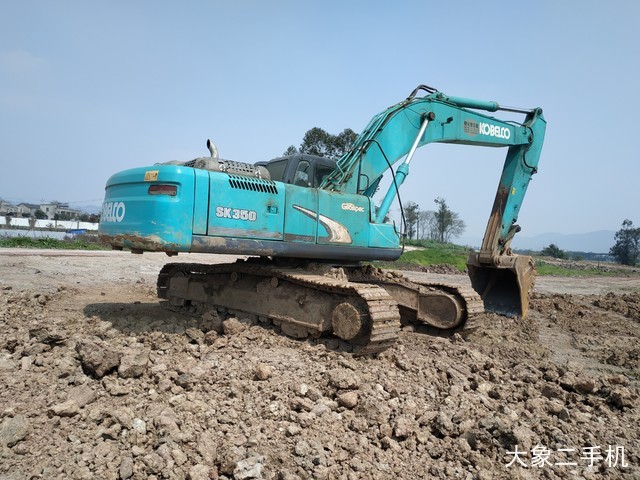 神钢 SK350LC-8 挖掘机