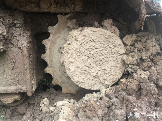 雷沃重工 FR170 挖掘机