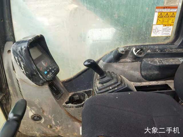 神钢 SK350LC-8 挖掘机