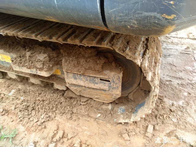 徐工 XE150D 挖掘机