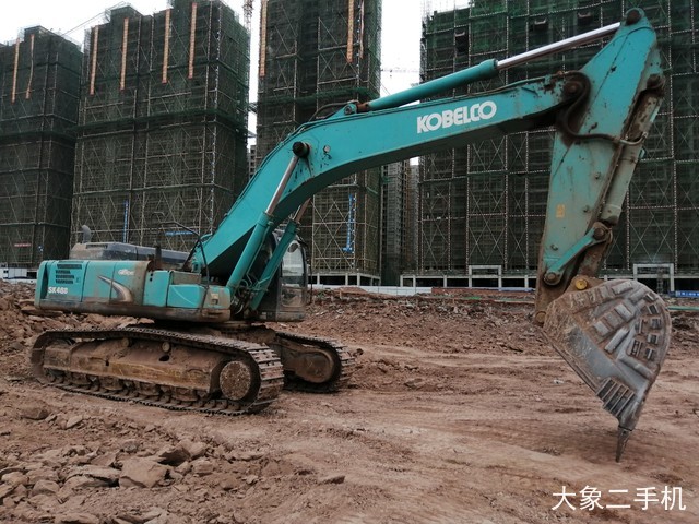 神钢 SK460-8 挖掘机