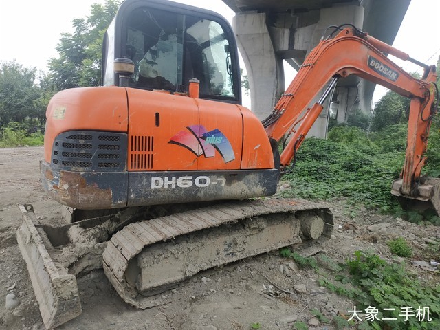 斗山 DH60-7 挖掘机
