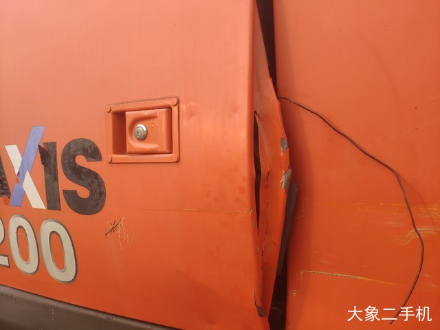 日立 ZX200-3 挖掘机