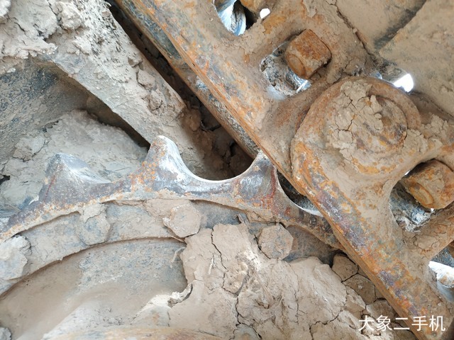 小松 PC210LC-8M0 挖掘机