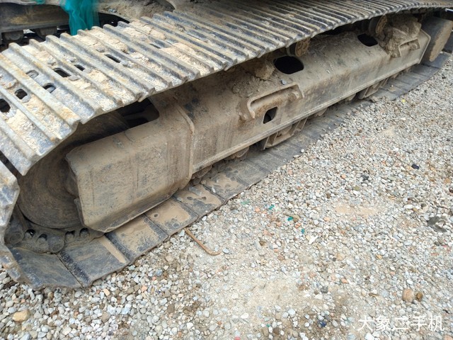 沃尔沃 EC210BLC 挖掘机