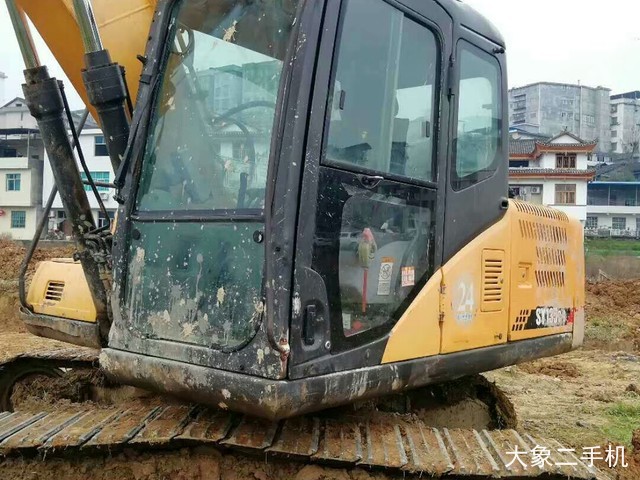 三一重工 SY135C 挖掘机