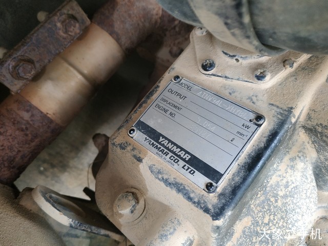 现代 R60-7 挖掘机