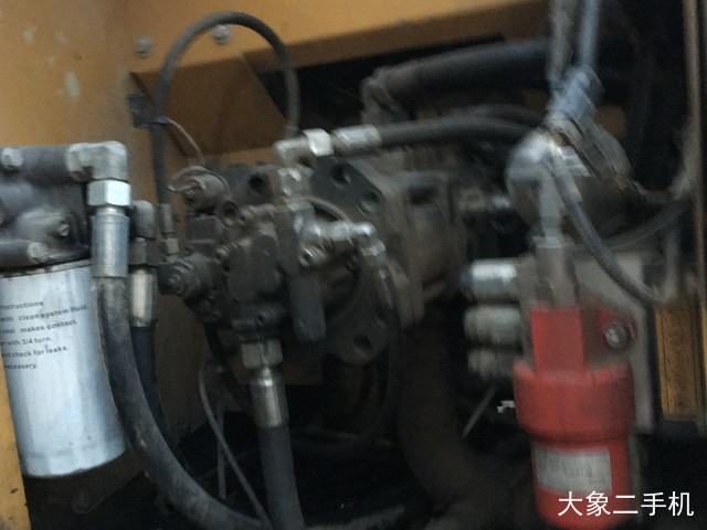 徐工 XE135B 挖掘机