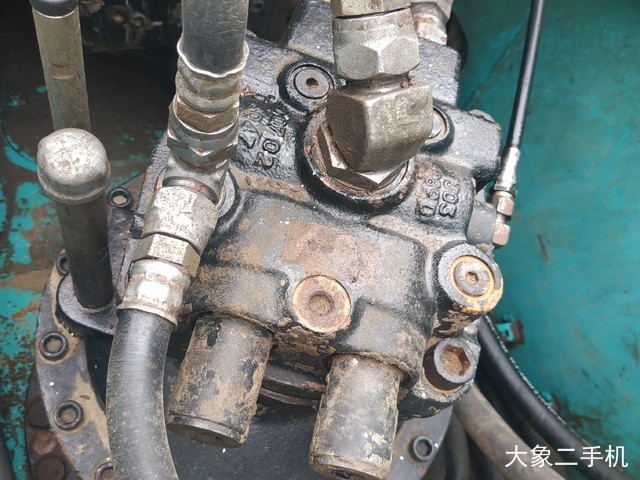 神钢 SK260LC-8 挖掘机