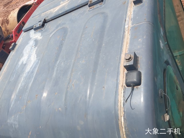 神钢 SK250-8 挖掘机