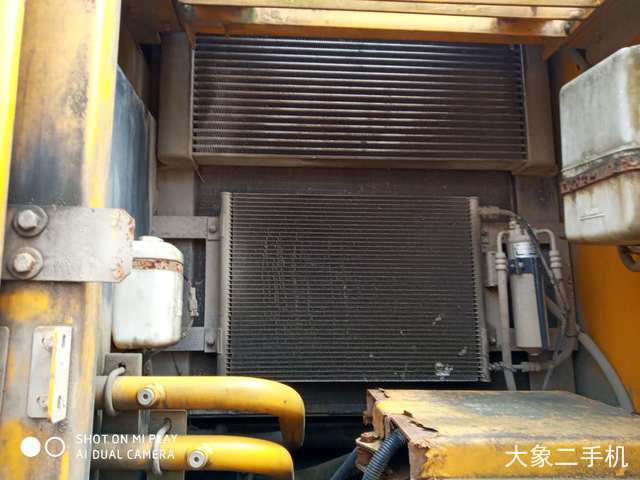 徐工 XE260C 挖掘机