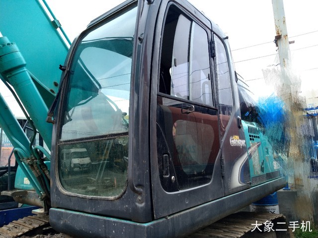 神钢 SK250LC-8 挖掘机