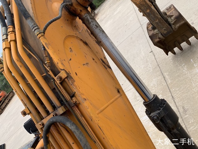 三一重工 SY135C-8 挖掘机