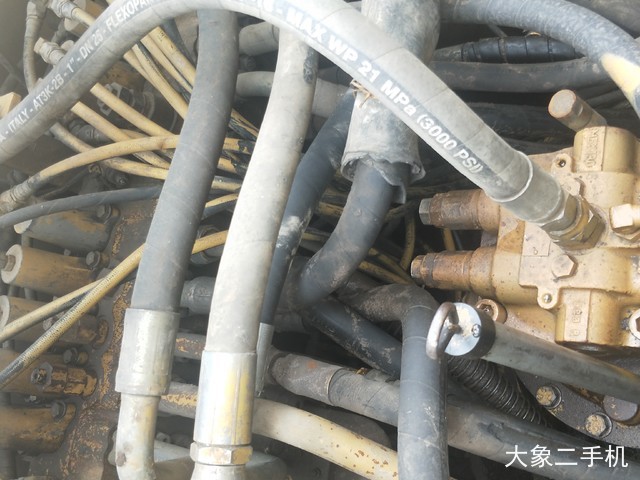 卡特彼勒 320C 挖掘机