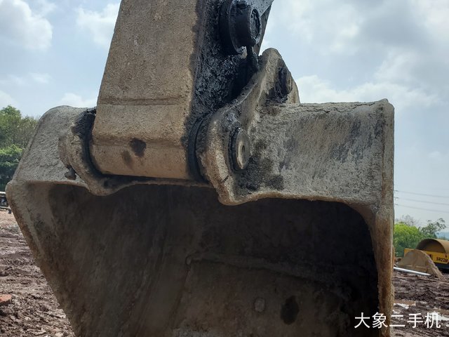 徐工 XE150 挖掘机